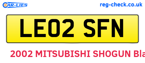 LE02SFN are the vehicle registration plates.