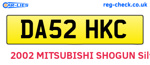 DA52HKC are the vehicle registration plates.
