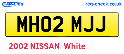 MH02MJJ are the vehicle registration plates.