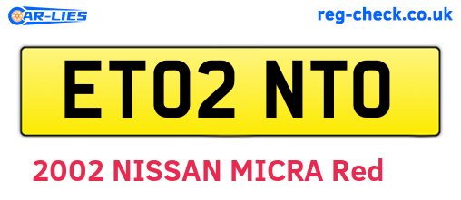 ET02NTO are the vehicle registration plates.