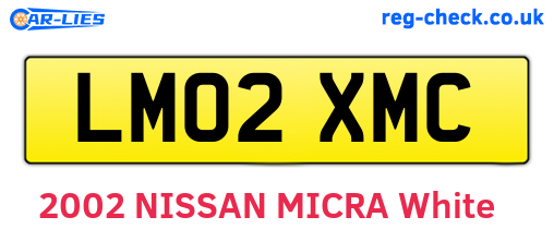 LM02XMC are the vehicle registration plates.