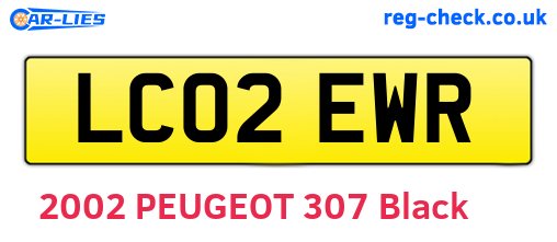 LC02EWR are the vehicle registration plates.