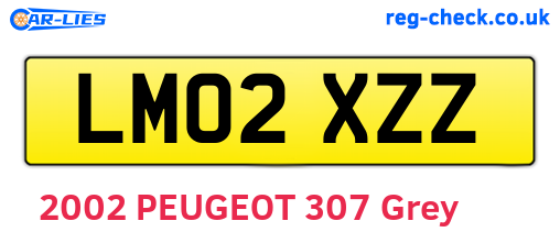 LM02XZZ are the vehicle registration plates.