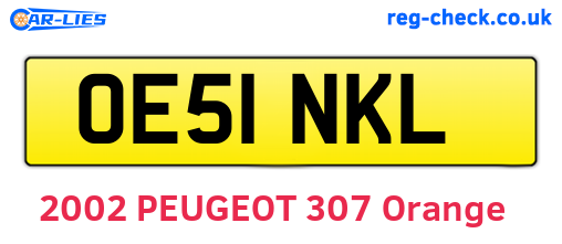 OE51NKL are the vehicle registration plates.