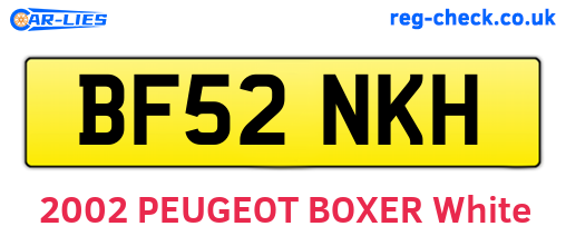 BF52NKH are the vehicle registration plates.