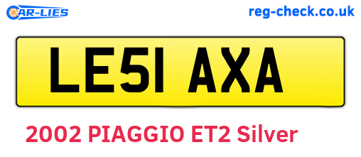 LE51AXA are the vehicle registration plates.