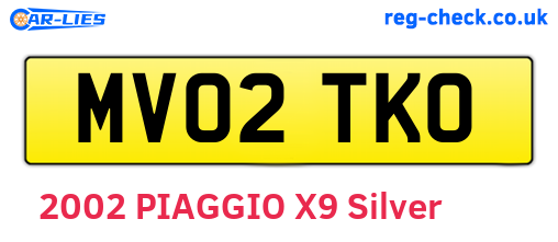 MV02TKO are the vehicle registration plates.