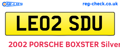 LE02SDU are the vehicle registration plates.