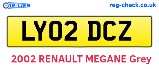 LY02DCZ are the vehicle registration plates.