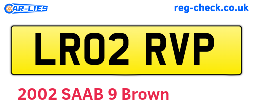 LR02RVP are the vehicle registration plates.