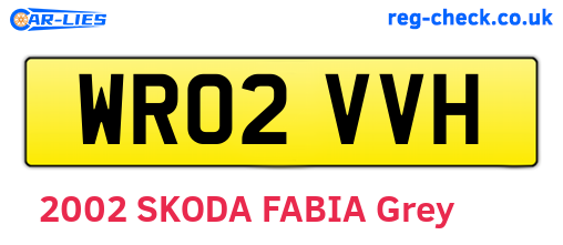 WR02VVH are the vehicle registration plates.