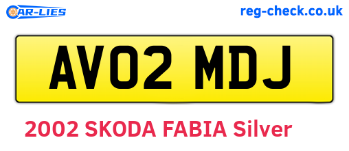 AV02MDJ are the vehicle registration plates.