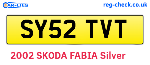 SY52TVT are the vehicle registration plates.