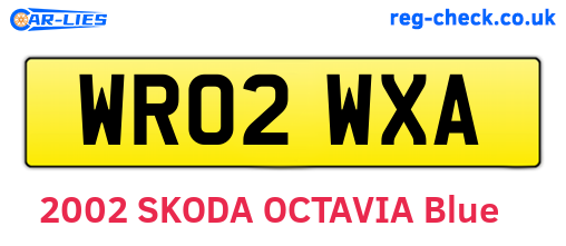 WR02WXA are the vehicle registration plates.