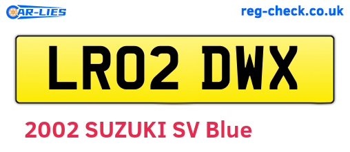LR02DWX are the vehicle registration plates.