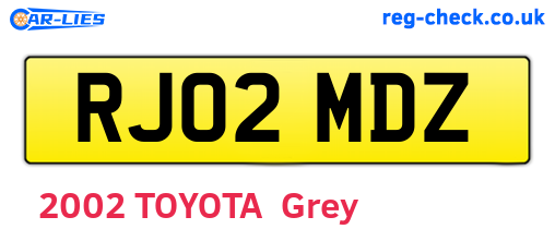RJ02MDZ are the vehicle registration plates.