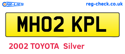 MH02KPL are the vehicle registration plates.