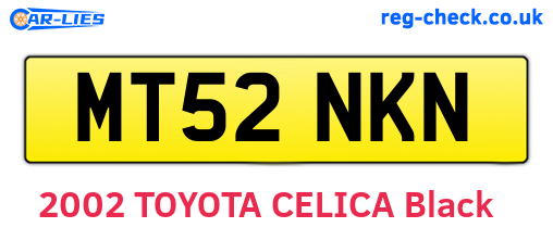 MT52NKN are the vehicle registration plates.