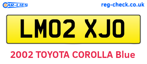 LM02XJO are the vehicle registration plates.