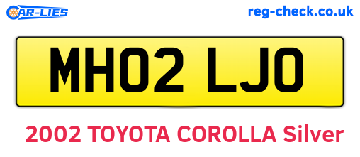 MH02LJO are the vehicle registration plates.