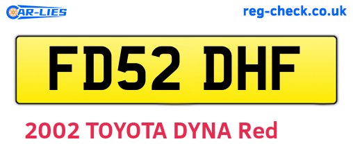 FD52DHF are the vehicle registration plates.