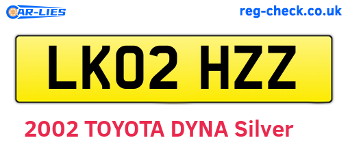 LK02HZZ are the vehicle registration plates.