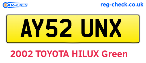 AY52UNX are the vehicle registration plates.