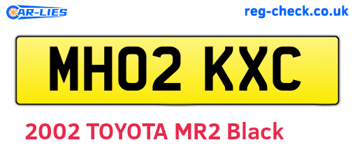 MH02KXC are the vehicle registration plates.