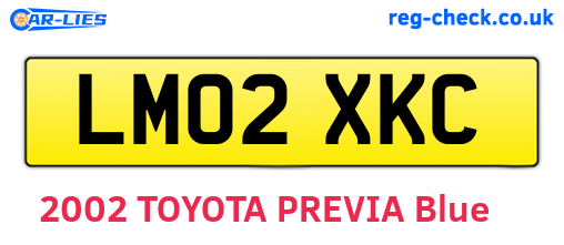 LM02XKC are the vehicle registration plates.