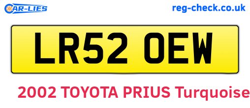 LR52OEW are the vehicle registration plates.