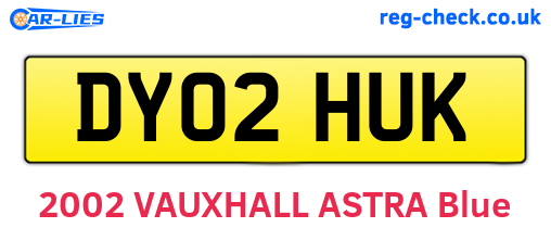 DY02HUK are the vehicle registration plates.