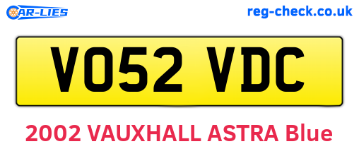 VO52VDC are the vehicle registration plates.