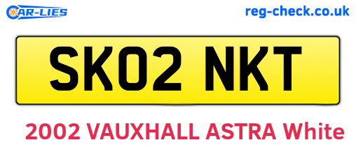 SK02NKT are the vehicle registration plates.