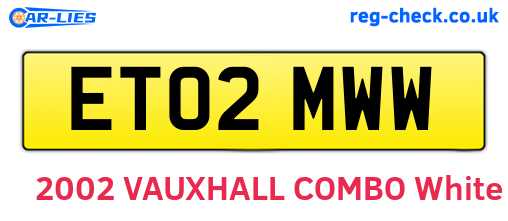 ET02MWW are the vehicle registration plates.