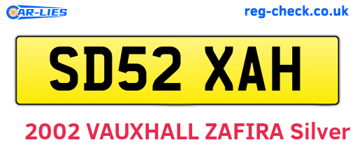 SD52XAH are the vehicle registration plates.