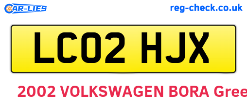 LC02HJX are the vehicle registration plates.