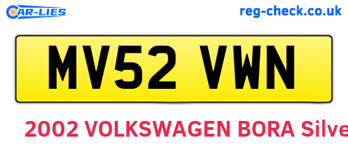 MV52VWN are the vehicle registration plates.