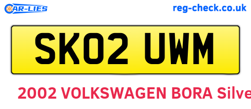 SK02UWM are the vehicle registration plates.