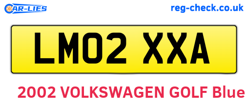 LM02XXA are the vehicle registration plates.