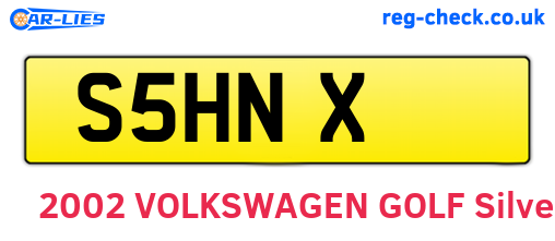 S5HNX are the vehicle registration plates.