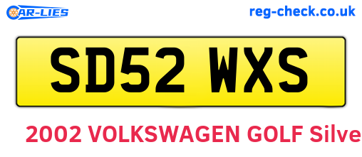 SD52WXS are the vehicle registration plates.