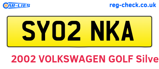 SY02NKA are the vehicle registration plates.