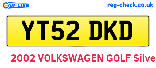 YT52DKD are the vehicle registration plates.