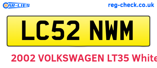 LC52NWM are the vehicle registration plates.