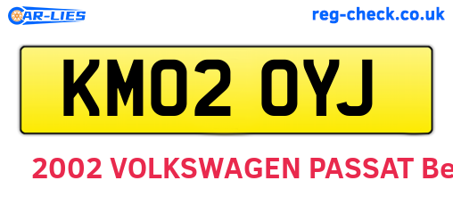 KM02OYJ are the vehicle registration plates.