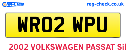 WR02WPU are the vehicle registration plates.