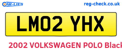 LM02YHX are the vehicle registration plates.