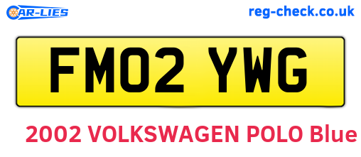 FM02YWG are the vehicle registration plates.