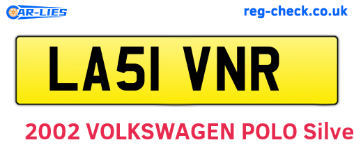 LA51VNR are the vehicle registration plates.