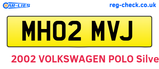 MH02MVJ are the vehicle registration plates.